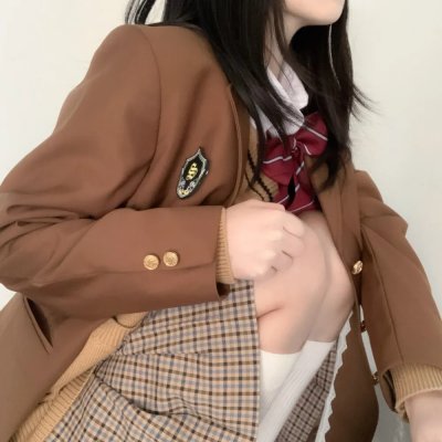 灵媒侦探城塚翡翠